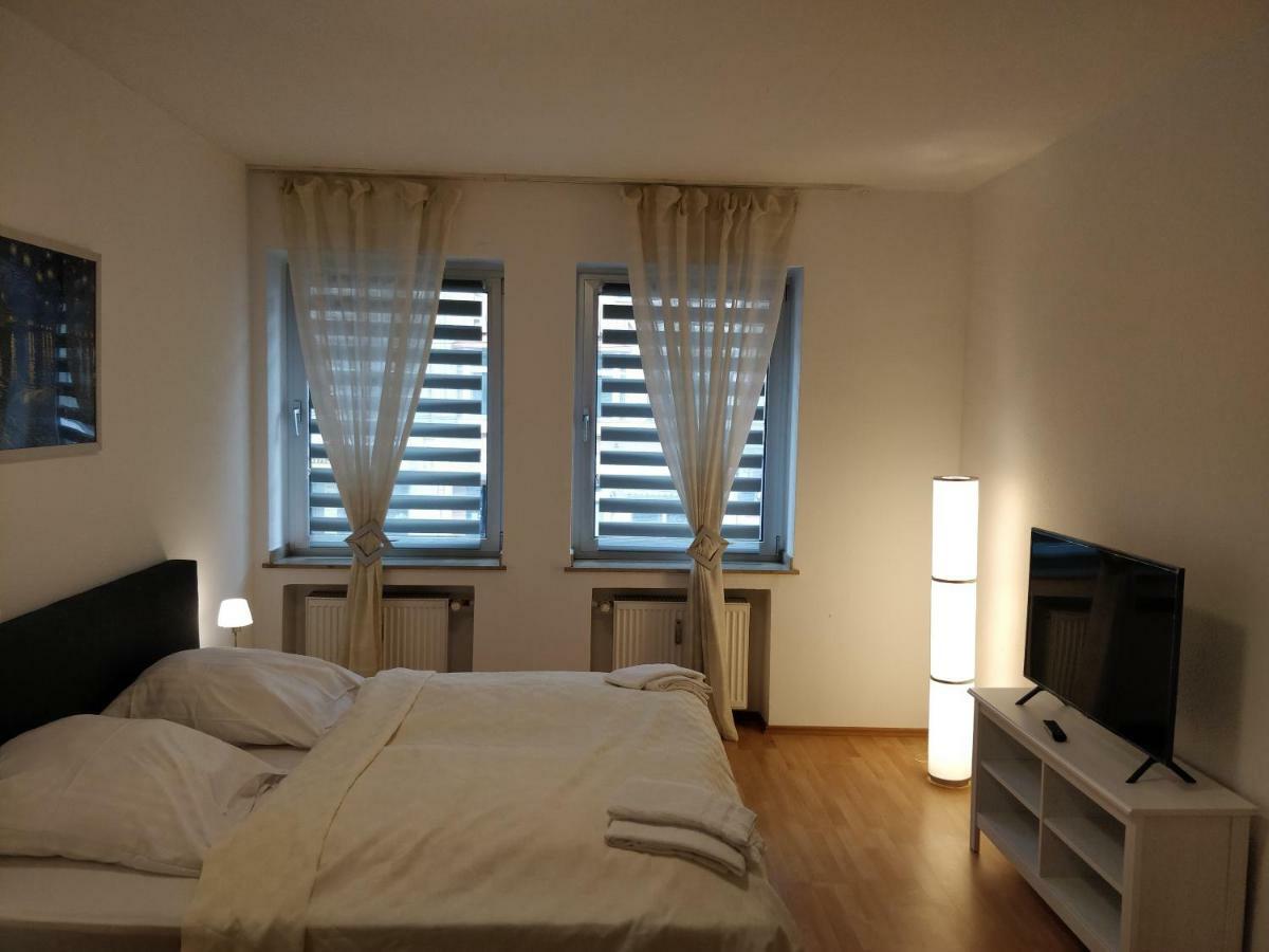 Aparthouse Graf-Adolf ดุสเซลดอร์ฟ ภายนอก รูปภาพ